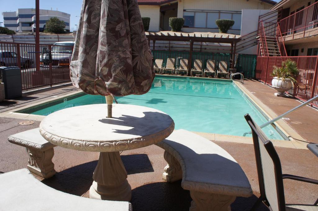 Park Avenue Inn & Suites Victorville Kültér fotó